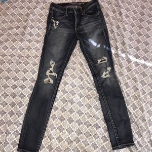American Eagle highwasted darkwash stretch jeans.